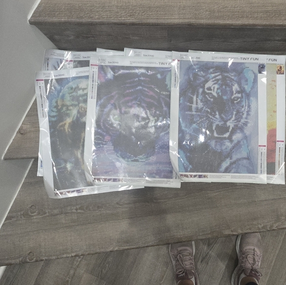 Large set of paint gem 12 pictures. 13 sets of bead pack and 2 sets of utensils - Picture 6 of 10